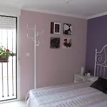 Cozy And Charming House In Sevilla